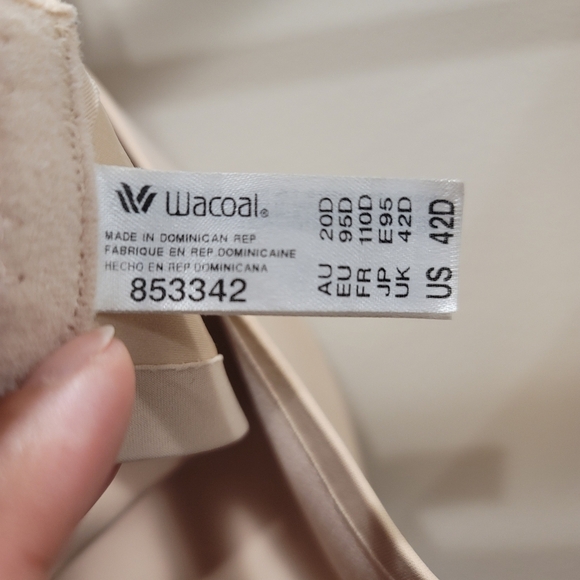 Wacoal Superbly Smooth T-shirt Bra - Sz 42D US - Picture 4 of 7
